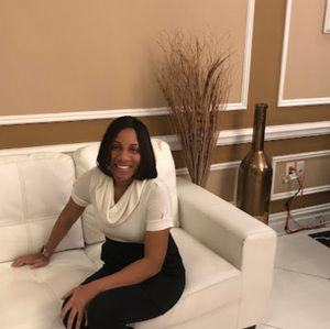 Meet your Posher, Noressa